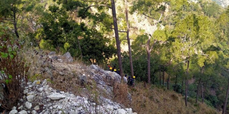 बड़ी खबर हुआ दर्दनाक हादसा…. 3 की मौत 6 लोग गंभीर रूप से घायल