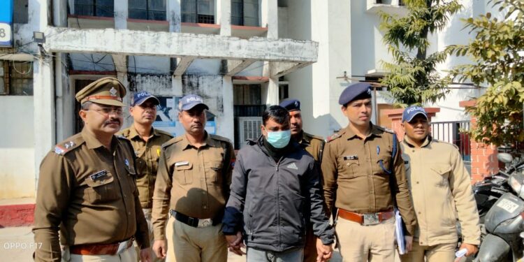 बरेली के स्मैक तस्कर को काठगोदाम और एस.ओ.जी पुलिस टीम ने लाखों की स्मैक के साथ किया गिरफ्तार…..