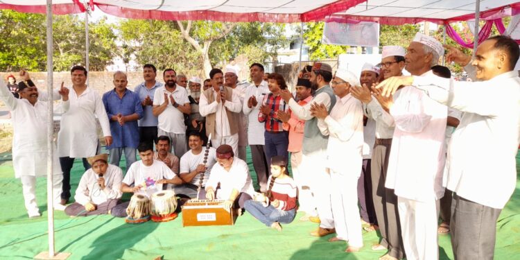 शिव सेना द्वारा किया गयाहोली मिलन समारोह का आयोजन…..