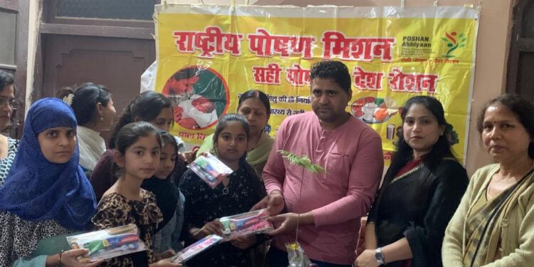 खाद्य व्यंजन की प्रदर्शनी लगाकर उपस्थित महिलाओं और बच्चों को किया जागरूक…..