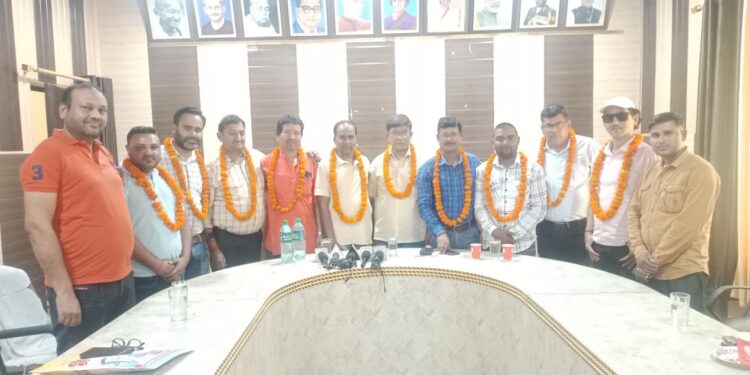 लालकुआं में आयोजित की गई नेशनल यूनियन ऑफ जर्नलिस्ट्स इंडिया की बैठक……..