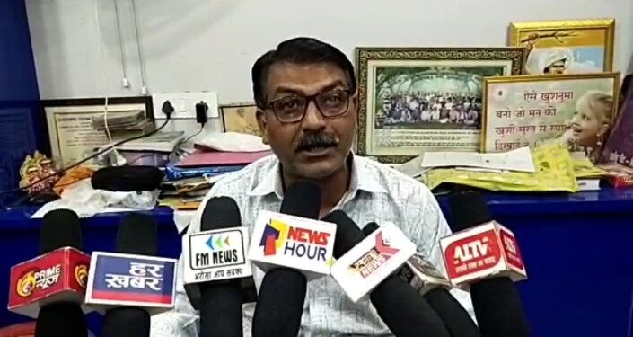 सरकार गरीबों को उजाड़ने का काम कर रही है जो निंदनीय-हरीश दुबे……