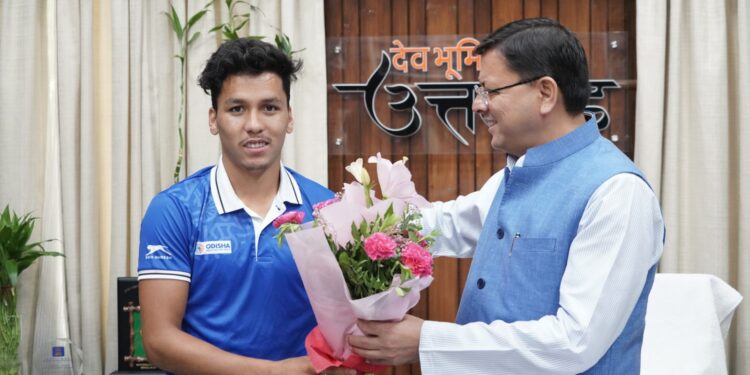 मुख्यमंत्री धामी से अंतरराष्ट्रीय हॉकी खिलाड़ी बॉबी धामी ने भेंट की शिष्टाचार…