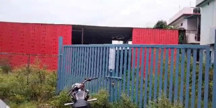 निर्माणाधीन टिनशेड प्रशासन ने किया था सील,दोबारा चल रहा था कार्य,मजिस्ट्रेट ने फिरसे किया सील………