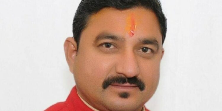 लालकुआं में सियासी तापमान तेज़,पर चुनाव की तिथि का अभी नही हुआ ऐलान……