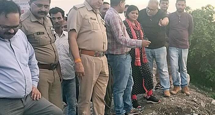 पानी के तेज़ बहाओ से हल्द्वानी गौला पुल पर मंडराया खतरा,प्रशासन के सामने बड़ी दिक्कत……..