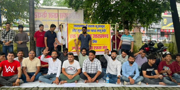 भू कानून औऱ मूल निवास के लिए सभी उत्तराखंडी हो एकजुट…….