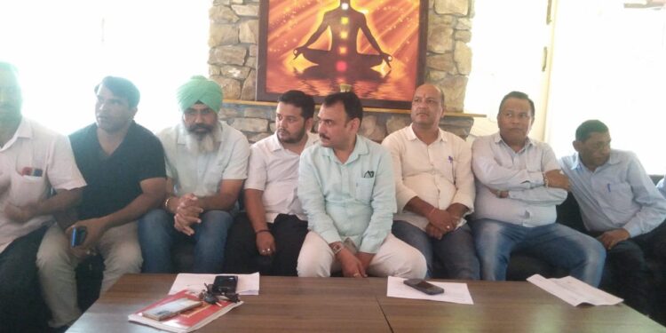 छोटी जोत के किसानों का दमन है रेरा,किसी कीमत पर नहीं किया जाएगा बर्दाश्त……