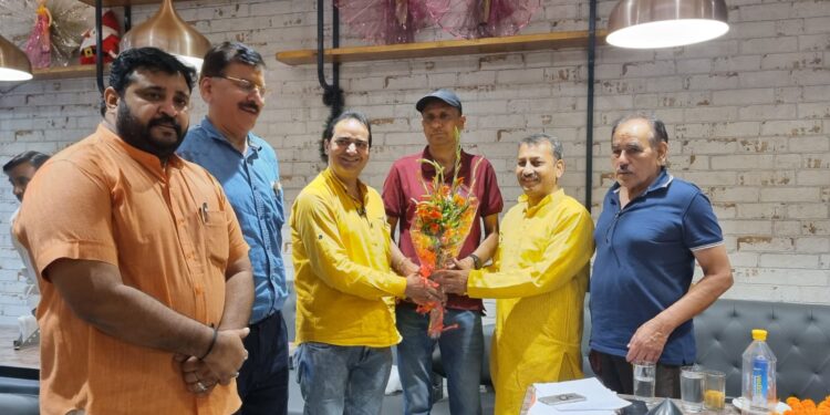 शरदोत्सव मेला नवम्बर में, दिनेश जोशी का हुआ स्वागत……