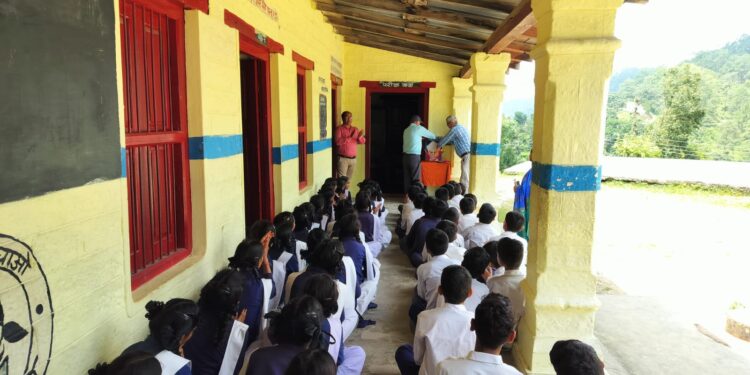 राजकीय उच्चतर माध्यमिक विद्यालय ओखलादूंगा भीमताल में मनाया गया शिक्षक दिवस………