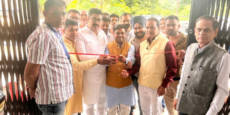 अल्पसंख्यक मोर्चा ने प्रधानमंत्री के जन्मदिन पर किया रक्तदान शिविर का आयोजन……..