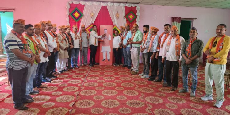 जमरानी बांध को मंजूरी मिलने के बाद कालाढूंगी में कार्यकर्ताओं ने जताया सी एम धामी,केंद्रीय मंत्री भट्ट का आभार…….