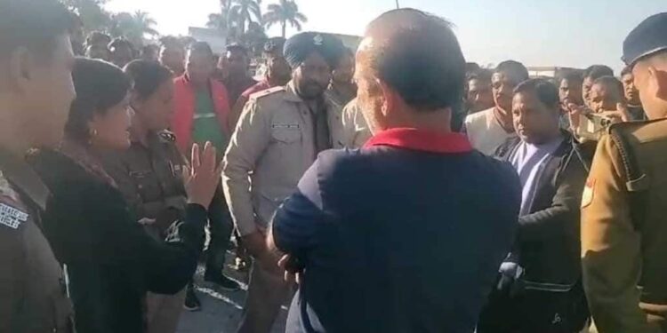 हल्द्वानी- गौला के इन खनन गेटों से हुई 112 वाहनों की निकासी, जल्द पटरी पर लौटेगा खनन कार्य……..