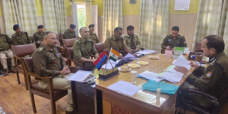 अवैध नशा करोबारियों के खिलाफ कार्यवाही करने के निर्देश जारी……