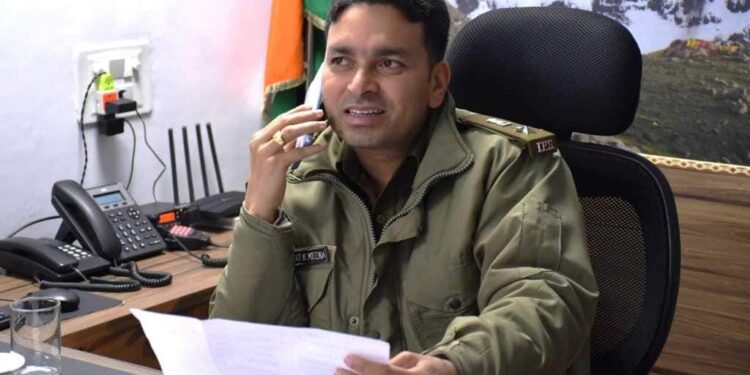 हल्द्वानी- SSP प्रहलाद मीणा ने डॉयल 112 सेवा का जनता से लिया फीडबैक, दिया यह संदेश…..