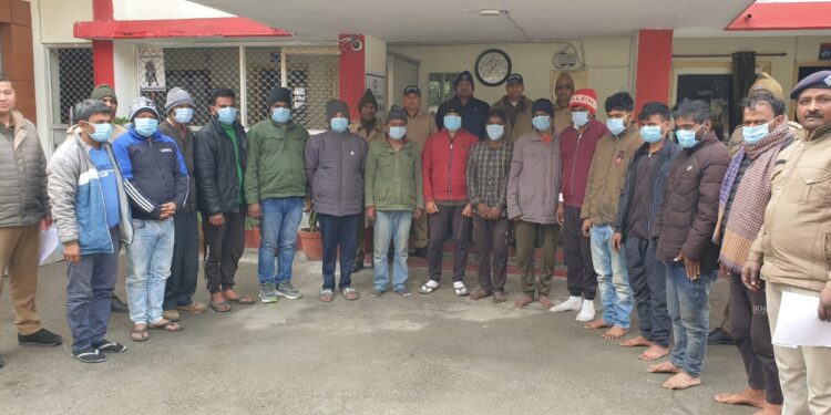 “ऑपरेशन क्रेक डॉउन” के तहत एक ही रात में 45 वारंटी अपराधियों को गिरफ्तार कर भेजा जेल