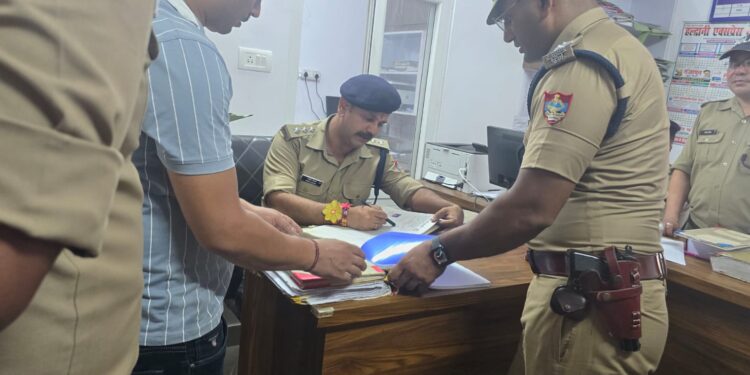 सीओ सिटी हल्द्वानी ने थाना बनभूलपुरा का किया अर्द्धवार्षिक निरीक्षण, दिए यह निर्देश