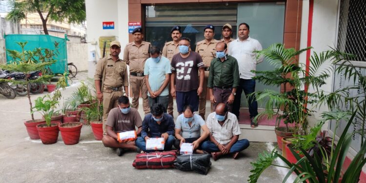 नैनीताल_SSP पी एन मीणा के कड़े निर्देश पर पुलिस की कार्यवाही के तहत जुआ खेलने वाले गिरफ्तार