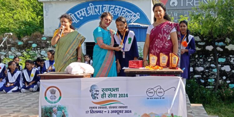 पीएम श्री बालिका इंटर कॉलेज, हल्द्वानी में हुआ विशेष कार्यक्रम का आयोजन कार्यक्रम