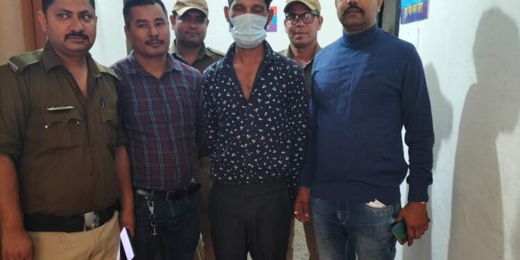 कोतवाली हल्द्वानी एवं ANTF की संयुक्त टीम ने बिना नंबर की ई- रिक्शा चालक को स्मैक के साथ किया गिरफ्तार