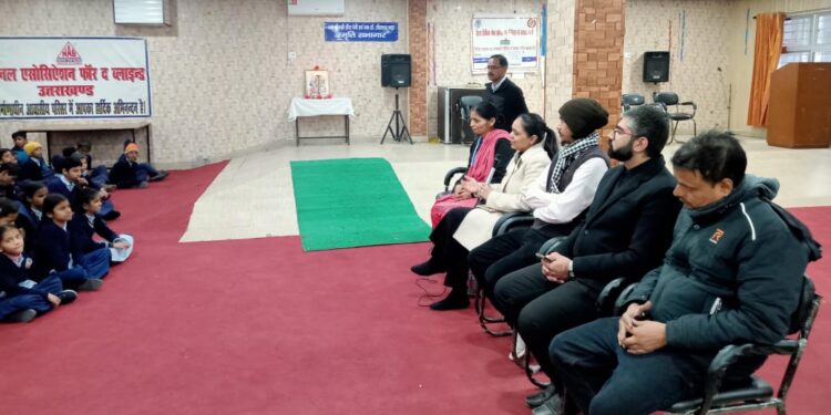 बालकों को कानूनी सेवा के लिए विशेष इकाई द्वारा मानव अधिकार दिवस पर नेब में आयोजित जागरूकता शिविर