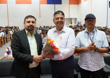 ग्राफिक एरा में ‘उड़ान 2025’ का शुभारंभ, डॉ. जोशी ने किया प्रेरित